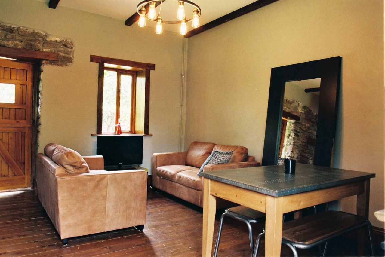 Ty Carreg Fach Staycation Cottage Кардіфф Екстер'єр фото