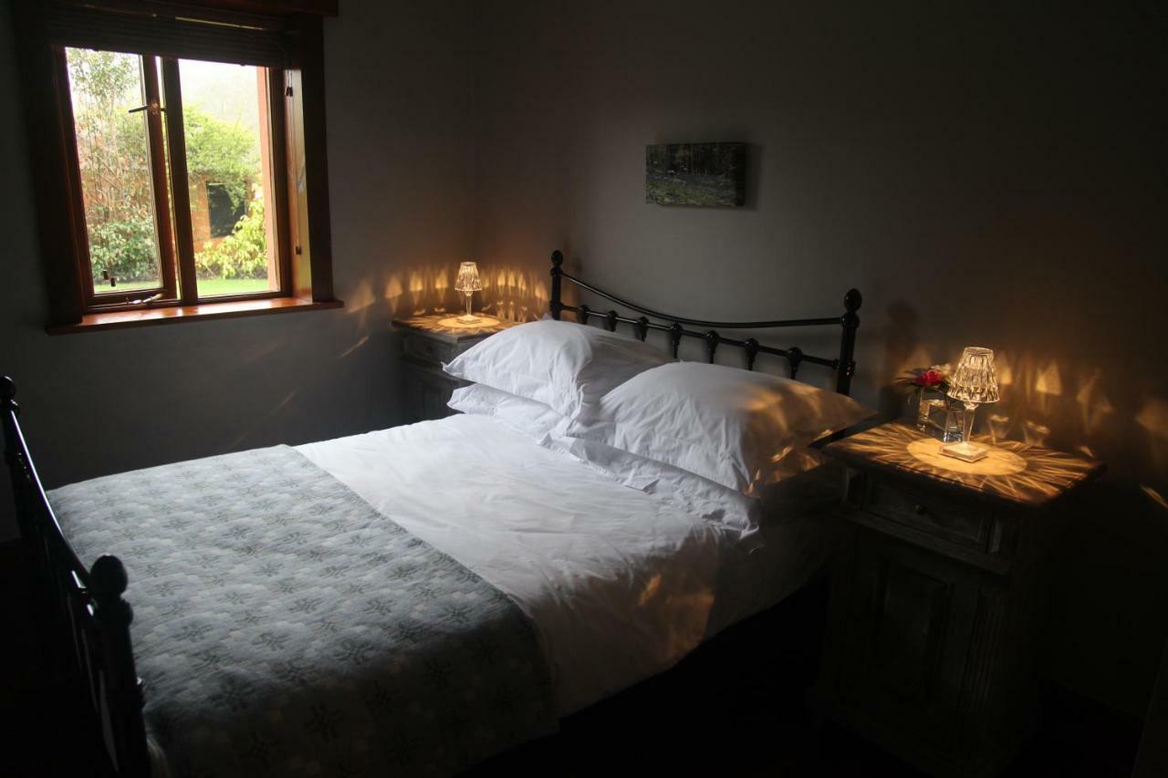 Ty Carreg Fach Staycation Cottage Кардіфф Екстер'єр фото