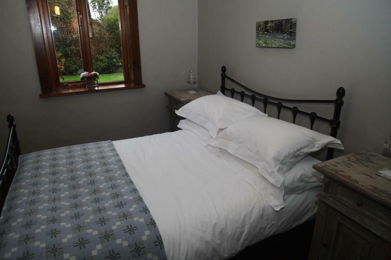 Ty Carreg Fach Staycation Cottage Кардіфф Екстер'єр фото